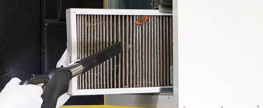 Clogged Air Duct Cleaning Process in Midway, FL